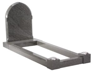 wg110 cemetery kerb set memorial