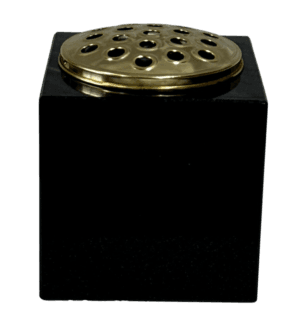memorial vase – black granite